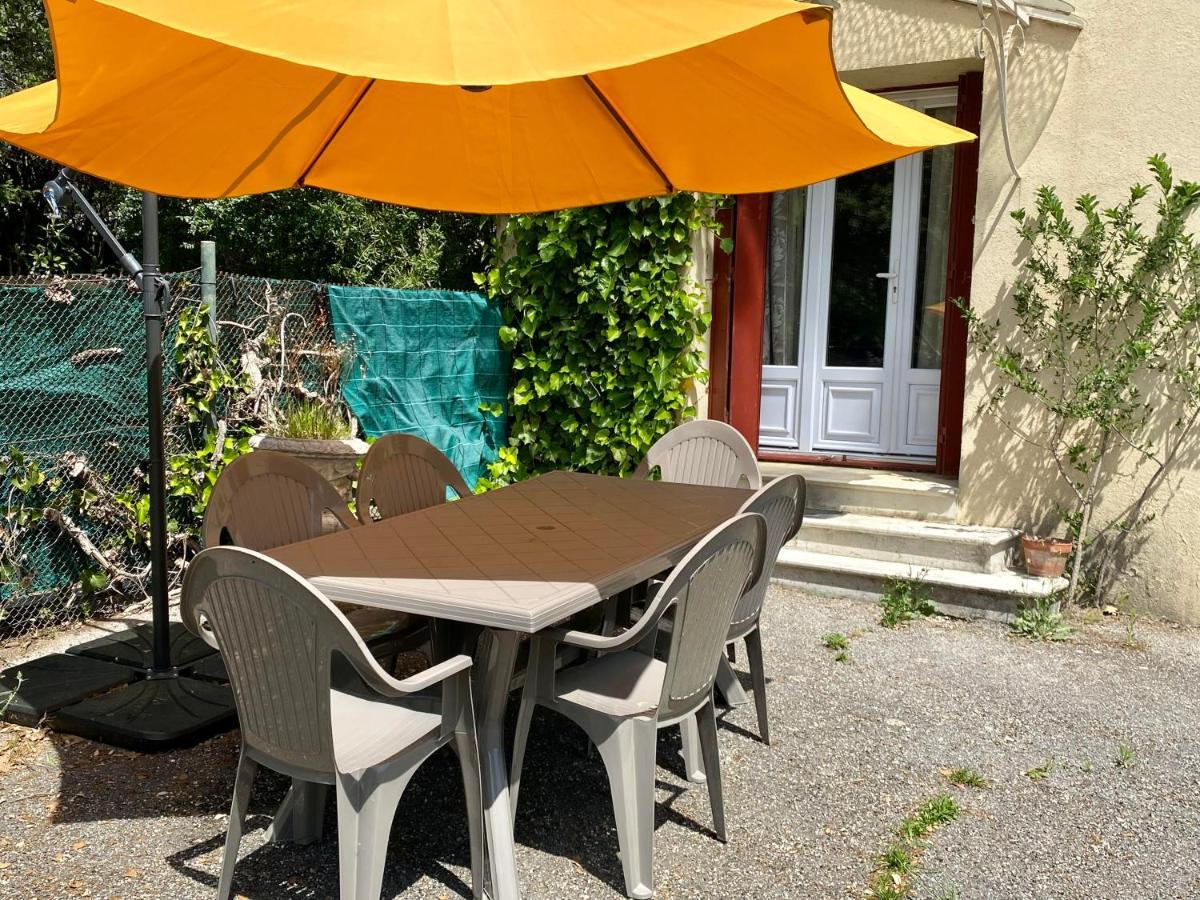 Appartement F3 De 60 M² Au Rez De Chaussee D'Une Villa Vezenobres Exterior foto