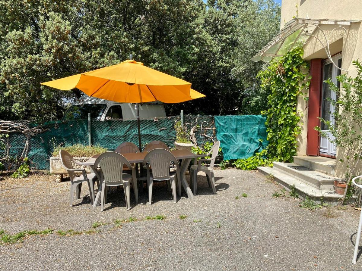 Appartement F3 De 60 M² Au Rez De Chaussee D'Une Villa Vezenobres Exterior foto